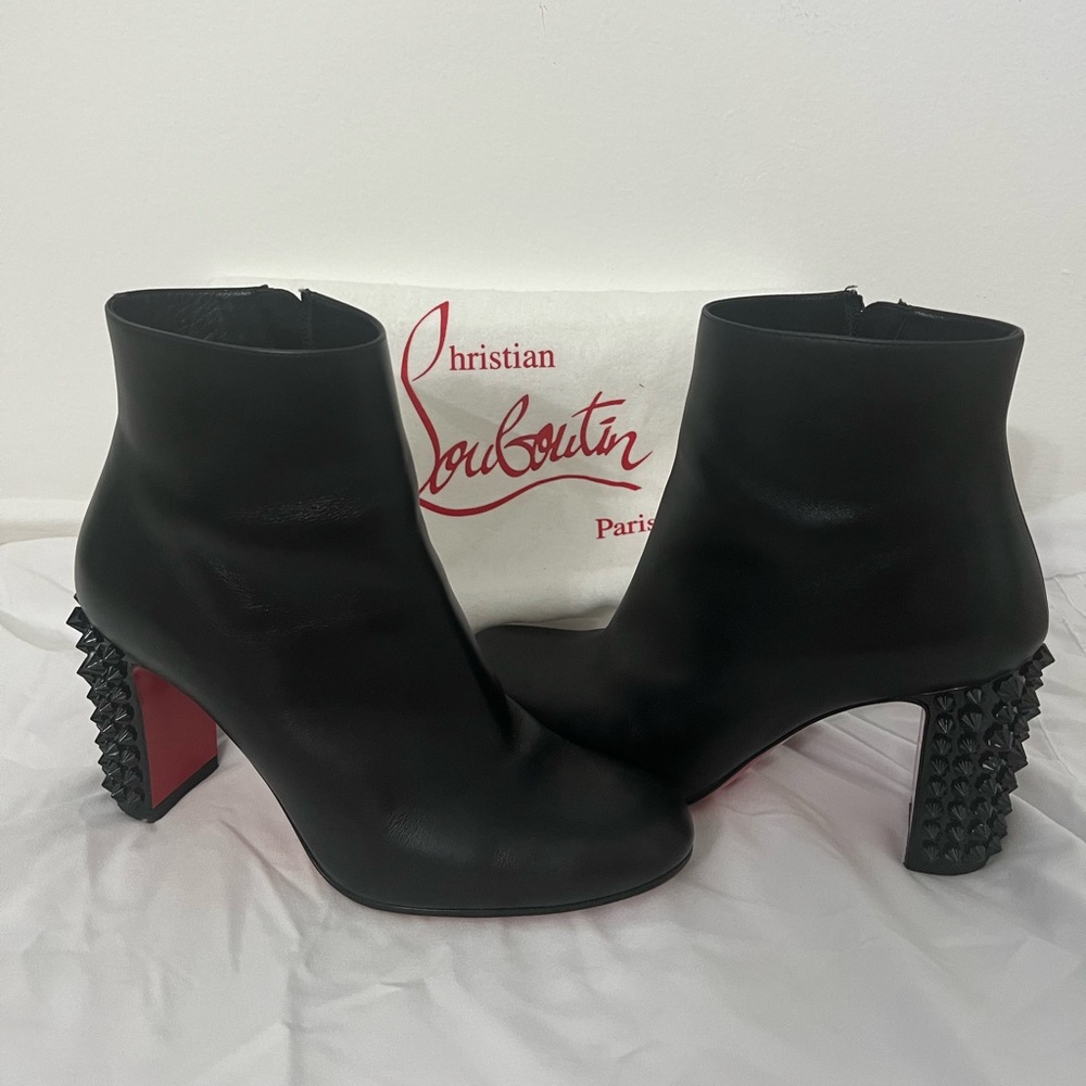 CHRISTIAN LOUBOUTIN SUZI FOLK 85 BLACK LEATHER BOOTIE WITH BLACK SPIKES